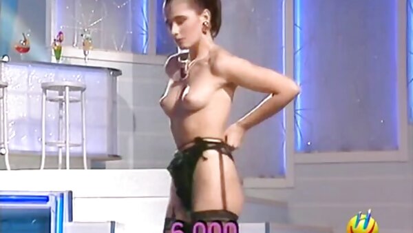 MILF ورونیکا آولوو با موهای قرمز تند بسته می شود سکس مادرزن با داماد و به سختی لعنتی می شود