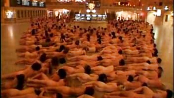 Jap داستانهای سکس با مادرزن hoochie Tsuna Kimura با بیدمشک تراشیده به سبک مبلغ میخکوب می شود