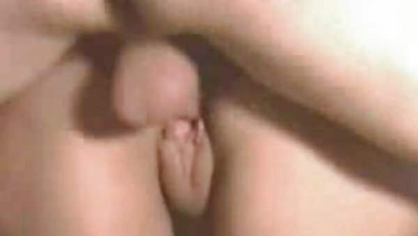 سارا هید یک ماشین لعنتی است و سینه های بزرگ و جذابی داستان سکسی کردن مادرزن دارد